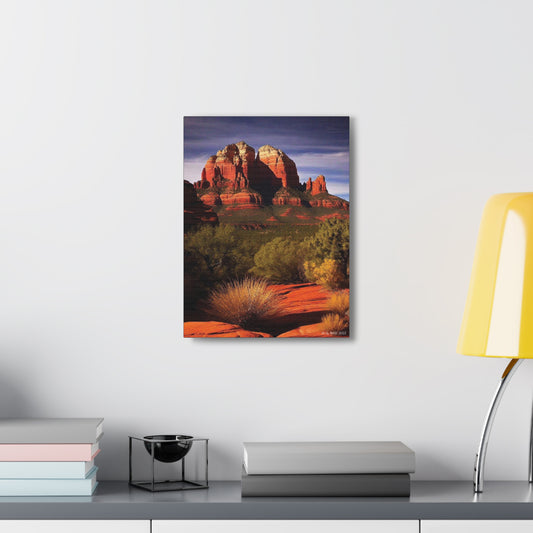 Dramatic desert spire in red rocks